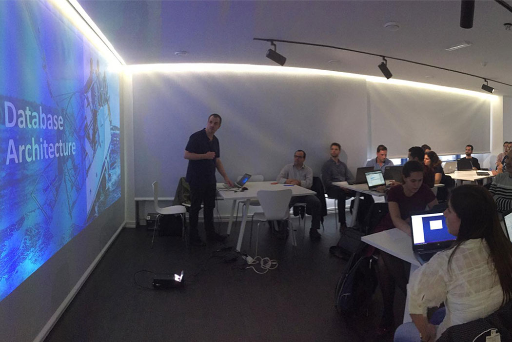 Uma aula de formação da Noesis Academy